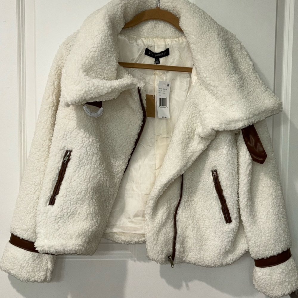 Small Blu pepper Ivory jacket